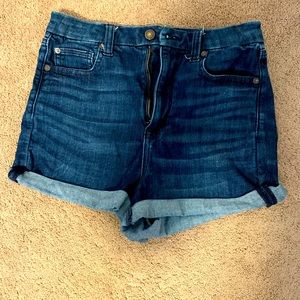 American Eagle Curvy High Rise Shorts Size 8